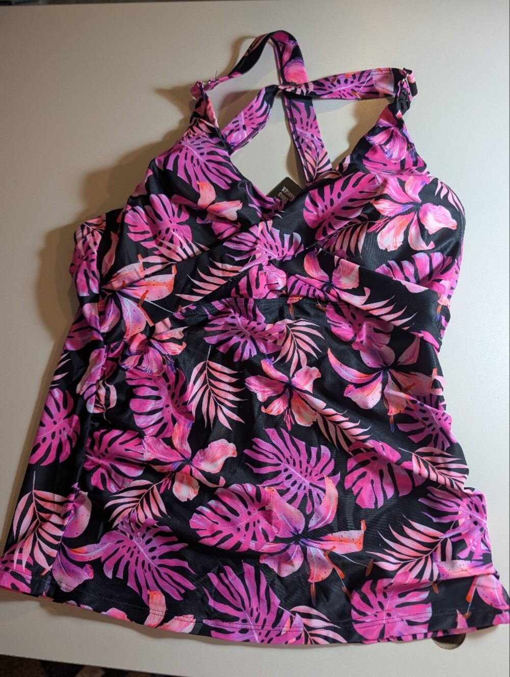 Daci Woman's XL Purple Tropical Print Swim Top NWT